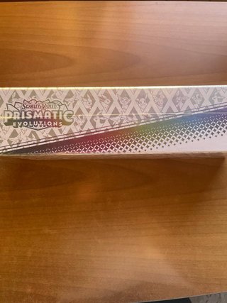 Pokemon Evoluzioni Prismatiche UPC Sealed Italiano