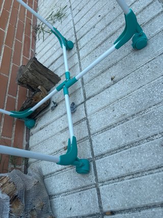 Tendedero Plegable con Ruedas