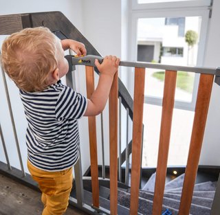 Barrera seguridad Hauck Wood Lock 2