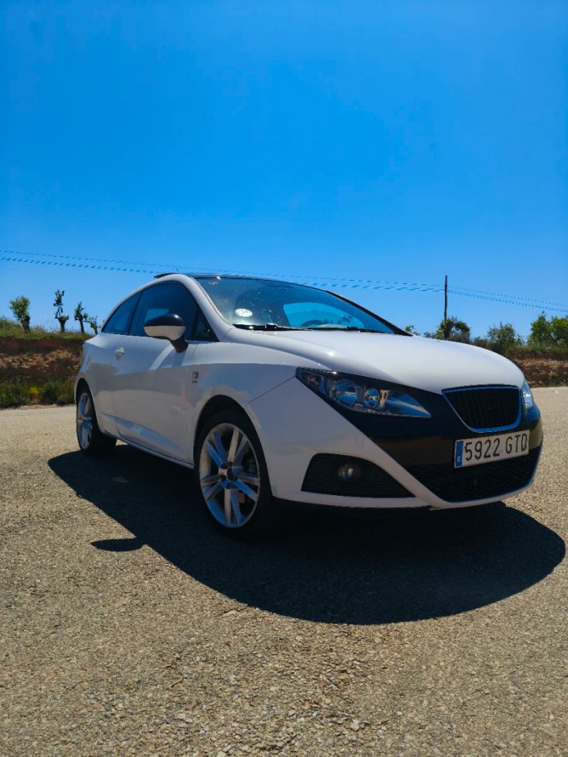 SEAT Ibiza 2009 - foto 1