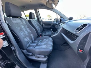 Opel Agila 2013