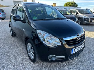 Opel Agila 2013