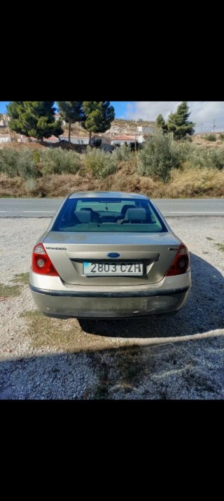 Ford Mondeo 2004