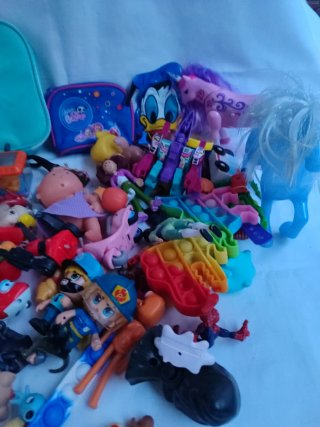 Lote de juguetes infantiles