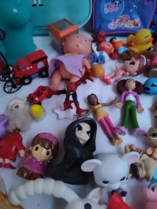 Lote de juguetes infantiles
