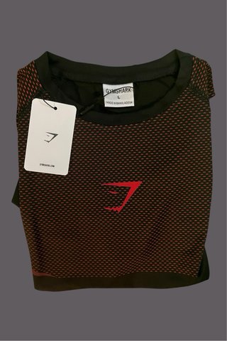 Camiseta Gymshark Compresión Negra Roja Talla L