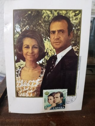 Postal Rey Juan Carlos y Reina Sofía con Sello