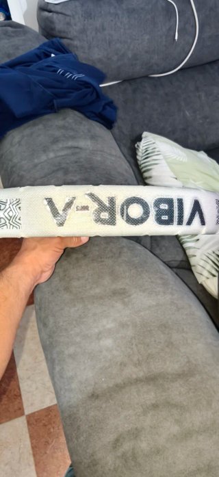 Pala de pádel Vibor-A Yarara pro silver 2026