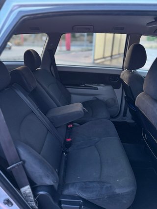 Mitsubishi Grandis 2007