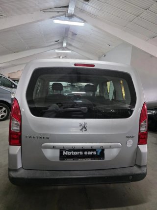 Peugeot Partner 2011