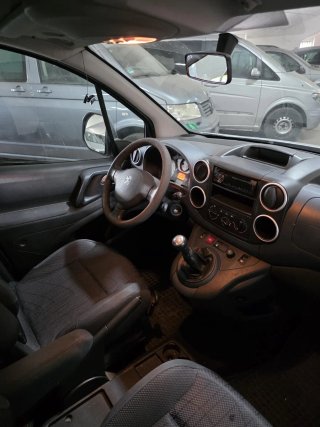 Peugeot Partner 2011