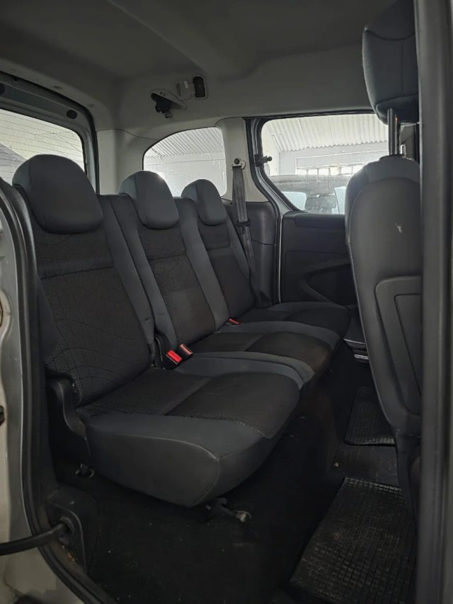 Peugeot Partner 2011