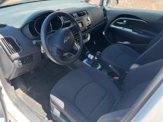 KIA Rio 2015
