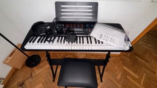 Teclado RockJam con soporte
