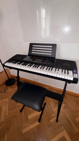 Teclado RockJam con soporte