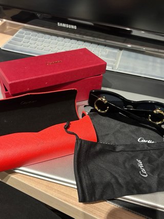 Gafas Cartier Negras y Doradas