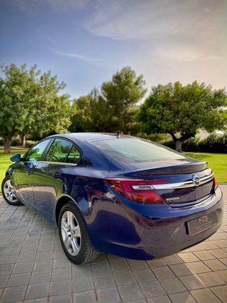 Opel Insignia 2014 (Distintivo ECO) 177,23€/MES