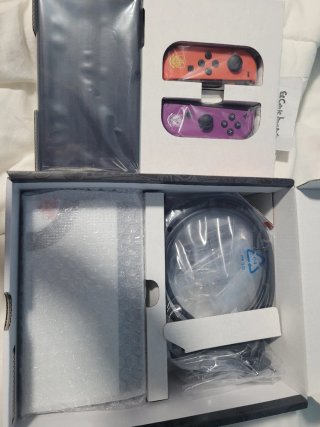 Nintendo Switch OLED Pokémon Scarlet & Violet