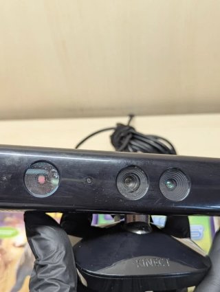 Kinect Xbox 360 + 3 Giochi