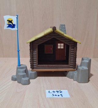 Playmobil Casa de Madera con Bandera