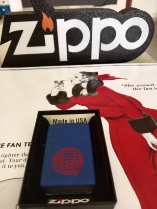 Confezione di accendini Zippo 8 pz