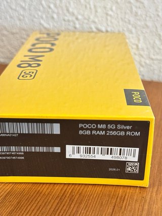 Poco M8 5G color silver