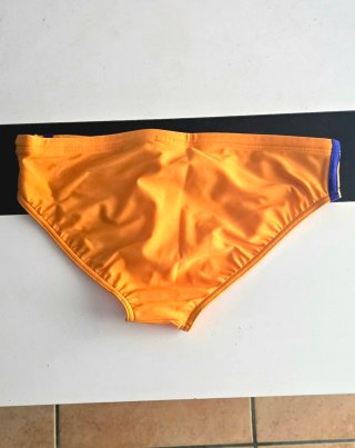 Bañador slip Adidas vintage naranja y azul