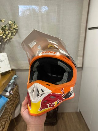 Casco KTM Kini Red Bull Talla M