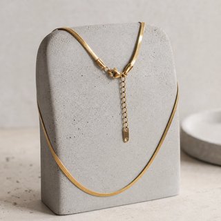 Collar Plano Serpiente Oro