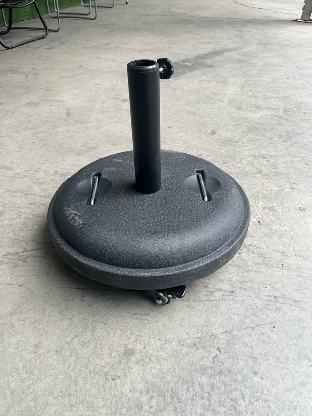 Base para Sombrilla con Ruedas 20kl