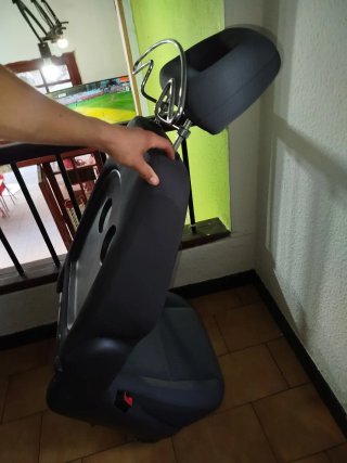 Asientos de coche nuevos