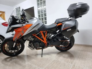 KTM 1290 SUPERDUKE GT 2017