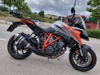 KTM 1290 SUPERDUKE GT 2017
