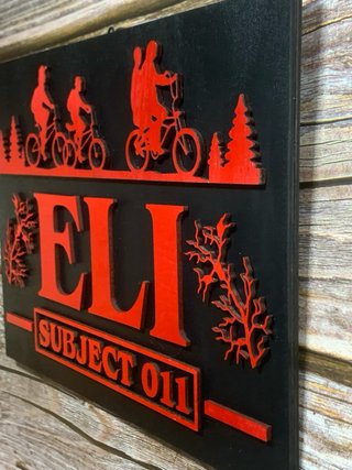 Placa Stranger Things Personalizada Madera 3D