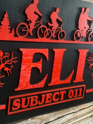 Placa Stranger Things Personalizada Madera 3D