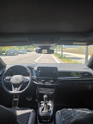 Volkswagen T-Roc 2023