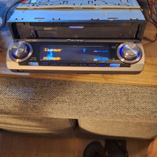 Pioneer DEH-P8600MP Radio CD MP3 con Bluetooth