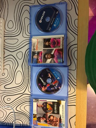 Lote 6 Juegos PS4: FIFA, Ratchet & Clank, LEGO