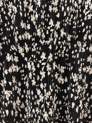 Vestido Mango floral negro y blanco
