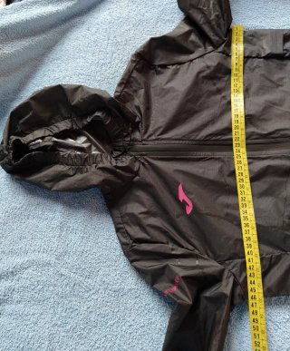 Chubasquero Joma R-Night Mujer Negro