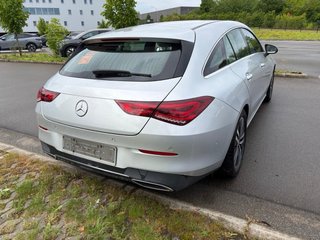 Mercedes-Benz CLA Shooting Brake 180d