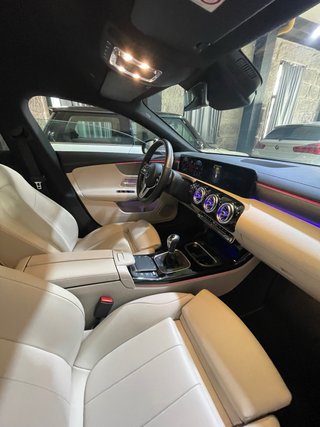 Mercedes-Benz CLA Shooting Brake 180d