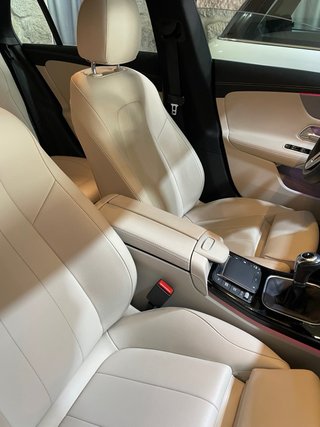 Mercedes-Benz CLA Shooting Brake 180d