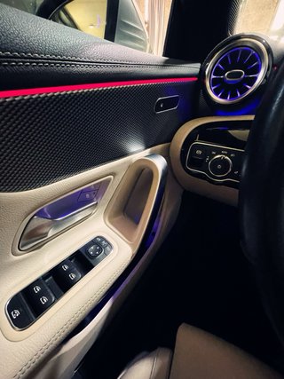 Mercedes-Benz CLA Shooting Brake 180d