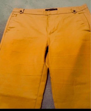 Pantalones Zara mostaza