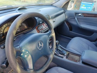 Mercedes-Benz Clase C 2001