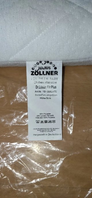 Colchón nuevo+ edredón cuna+ropa bebé
