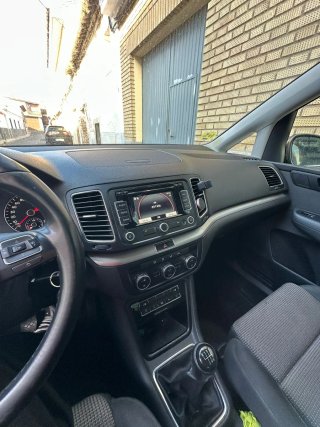 Volkswagen Sharan 2012