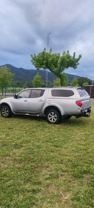 Mitsubishi L 200 2015