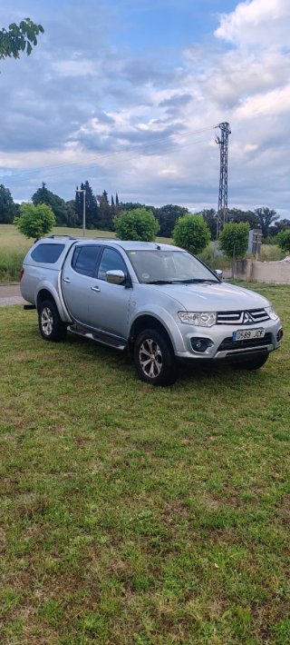 Mitsubishi L 200 2015